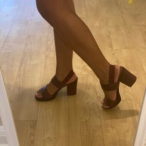 &Other Stories Summer Block Heels